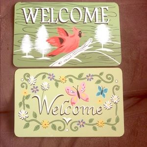 2 WELCOME SIGNS FOR WALL